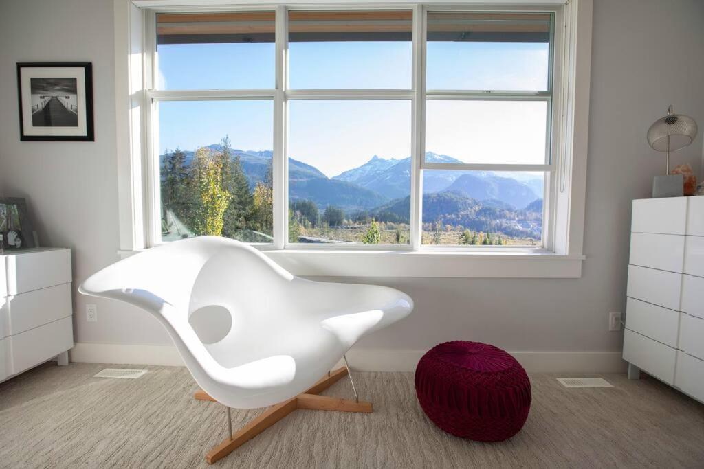 סקוואמיש Mountain Serenity Meets Luxury מראה חיצוני תמונה